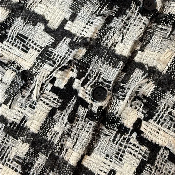 MNML Men’s Raw Edge Flannel Shirt White And Black Size Small‎
